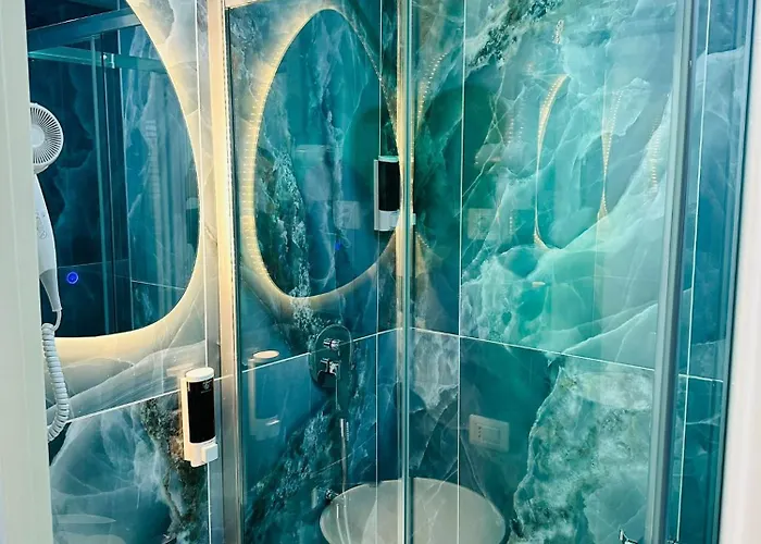 לינה וארוחת בוקר Lovedream 3*