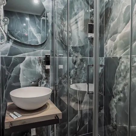 Nocleg ze śniadaniem Lovedream 3*